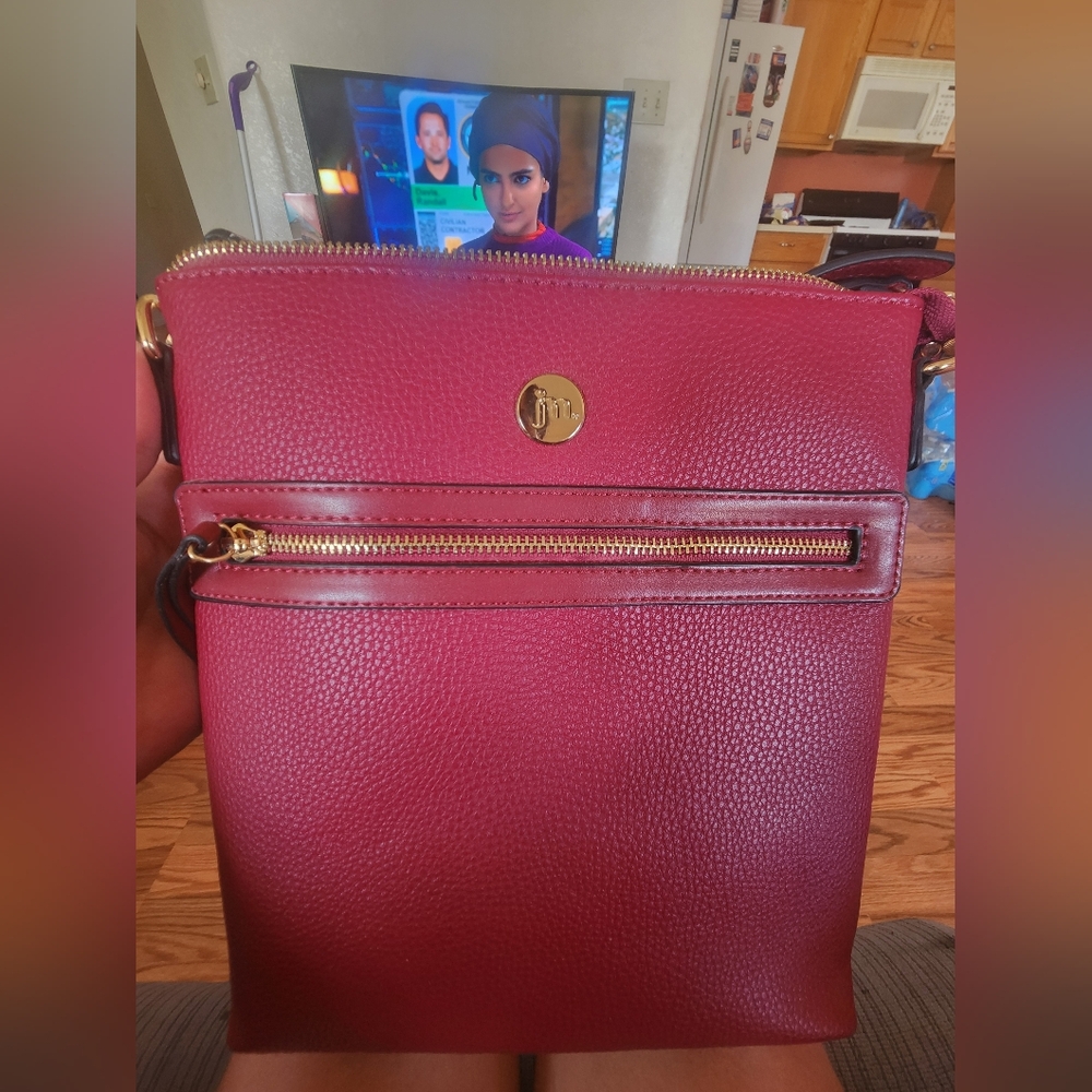 Elegant Berry Crossbody Bag